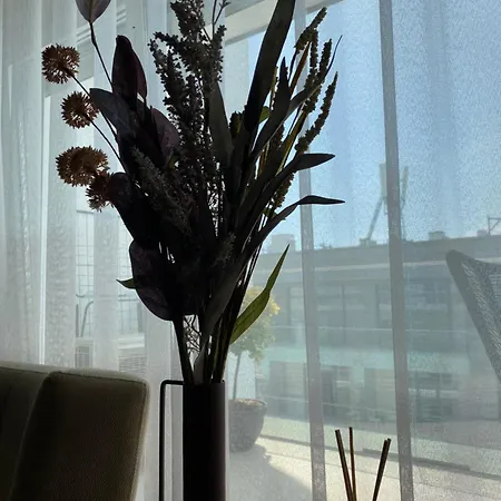 Sea Studio In White Tower Daire *